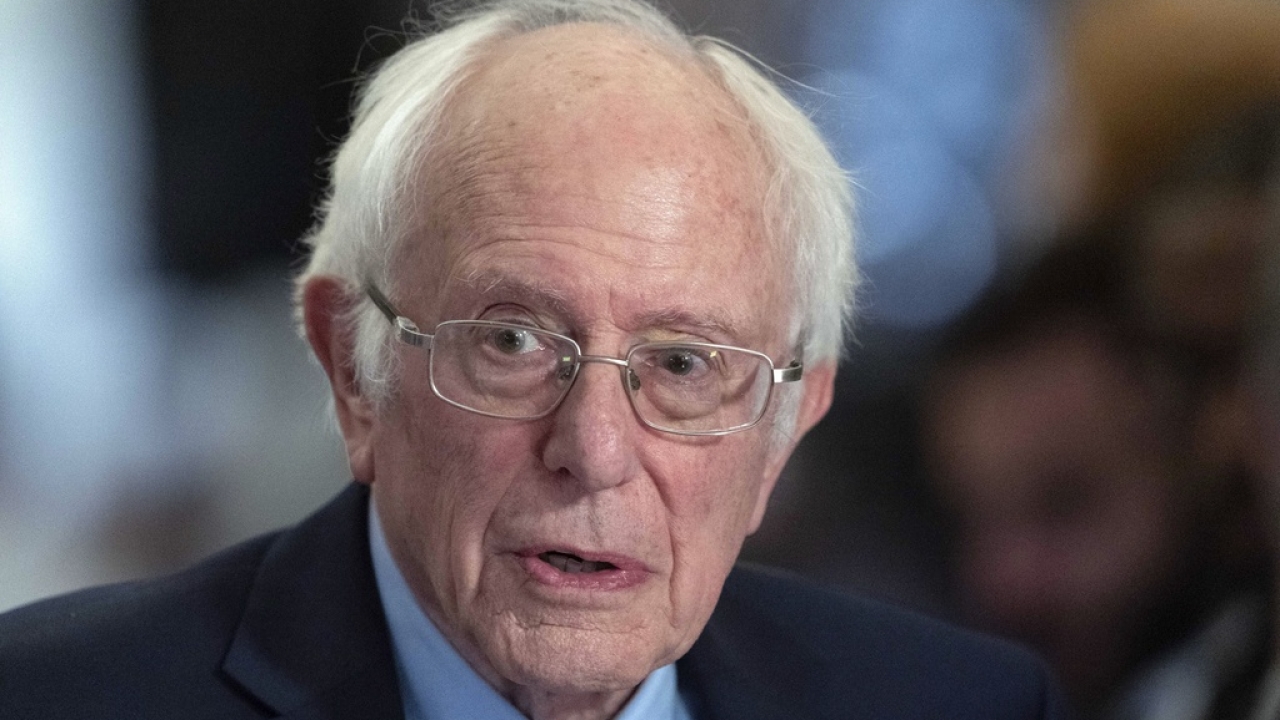 Sen. Bernie Sanders pushes for 4-day workweek with no loss of pay