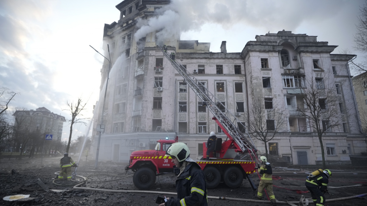 Over a dozen hurt after Russia bombards Kyiv for first time in 44 days