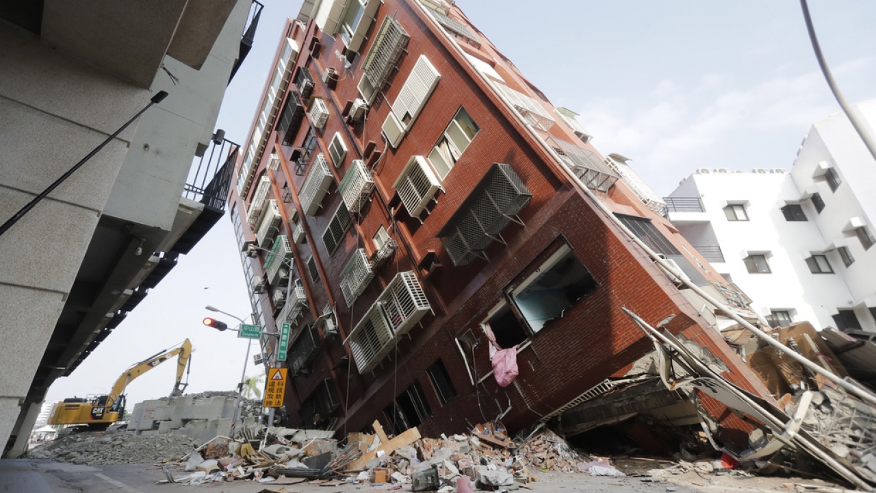 Taiwan earthquake death toll rises to 10; rescuers continue search
