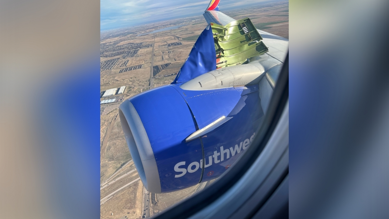 Engine cover tears open mid-takeoff on Southwest Boeing 737