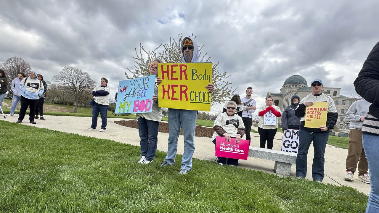 Iowa Supreme Court hears arguments on 6-week abortion ban