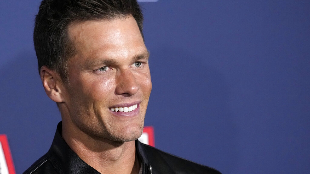 Tom Brady coming out of retirement? QB says he's 'not opposed'