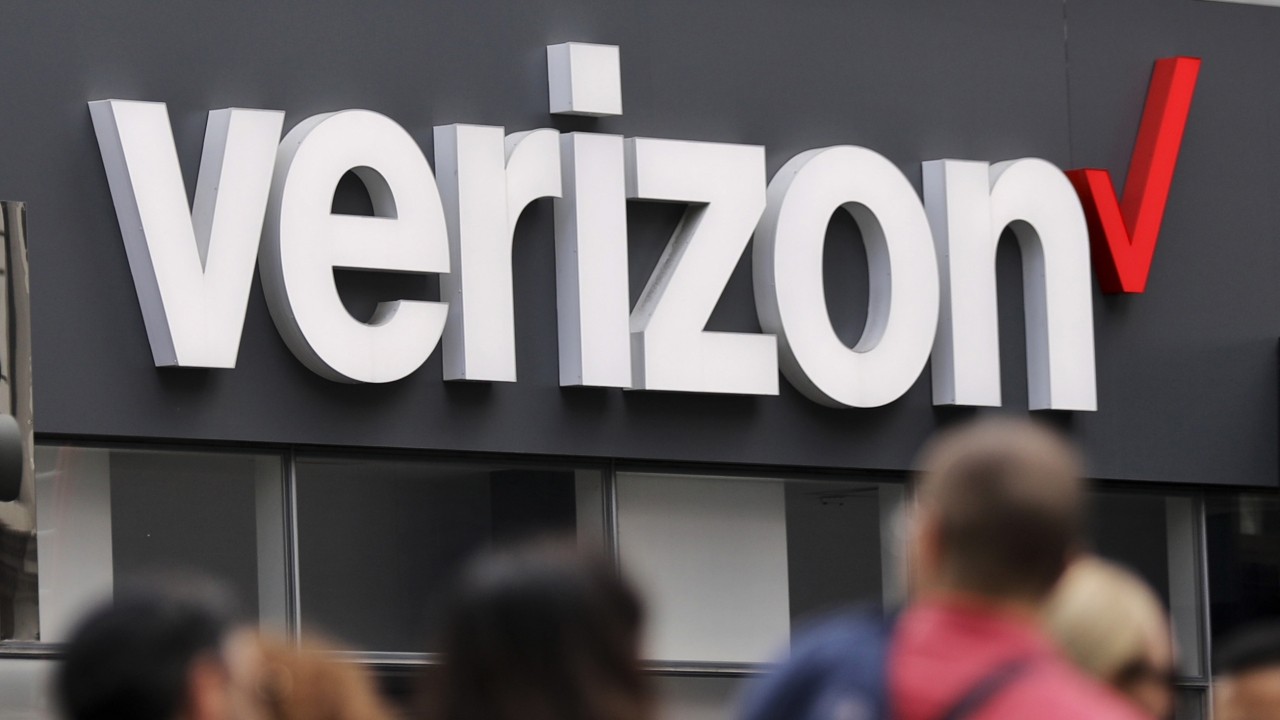 Verizon class action lawsuit settlement claim deadline is April 15