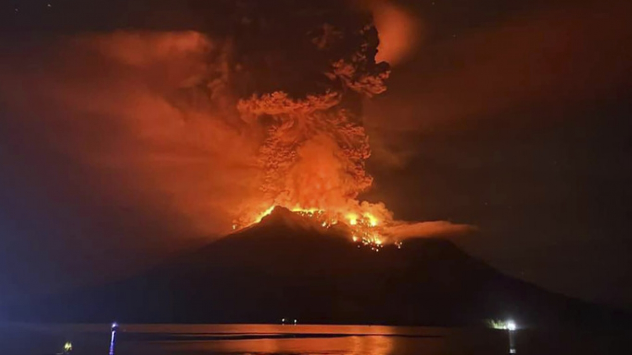 Tsunami alert in Indonesia after volcano has several big eruptions