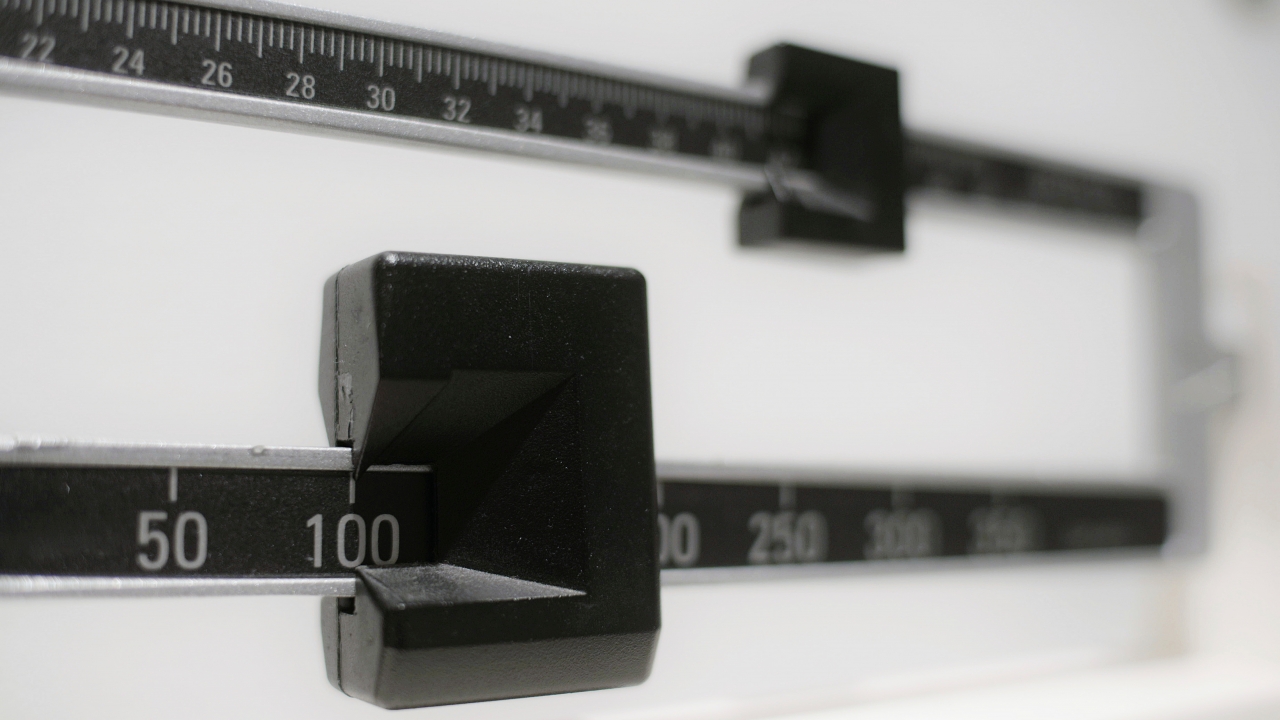 Semaglutide, gastric bypass delay weight loss plateau, study finds