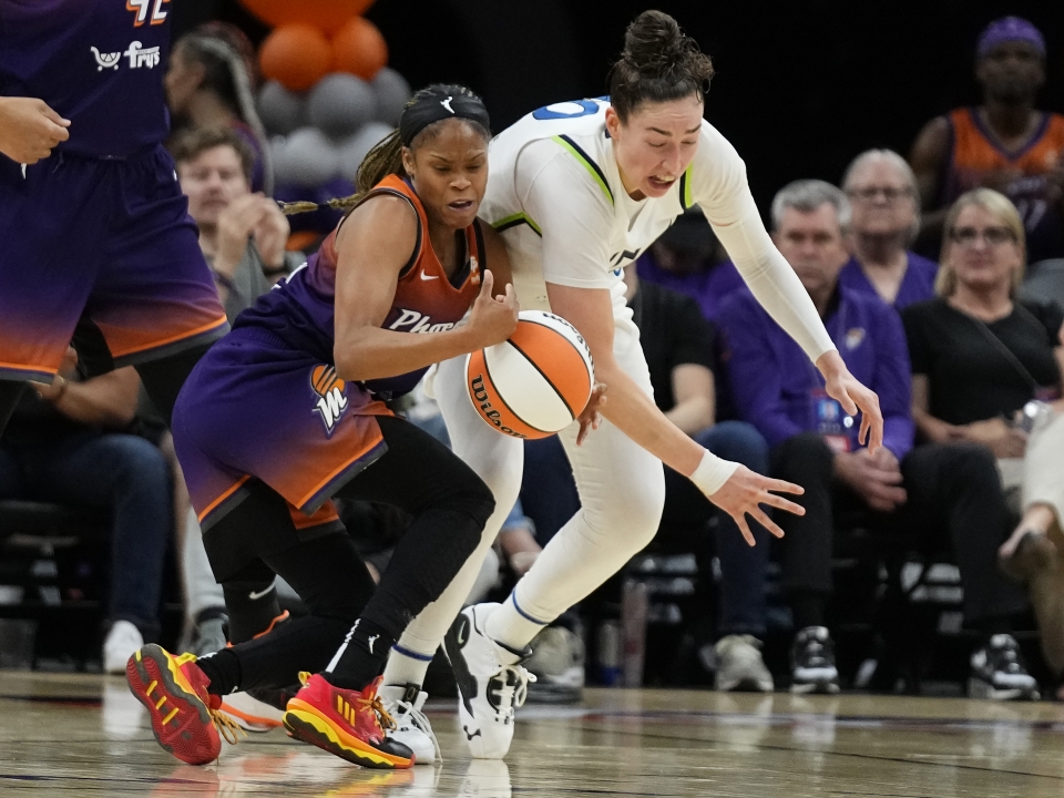 WNBA brings in record-breaking numbers opening weekend