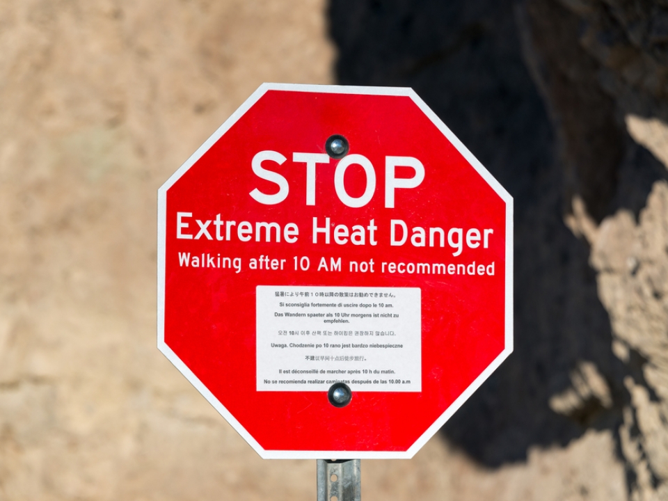 Deaths at national parks underscore risk of hiking in extreme heat