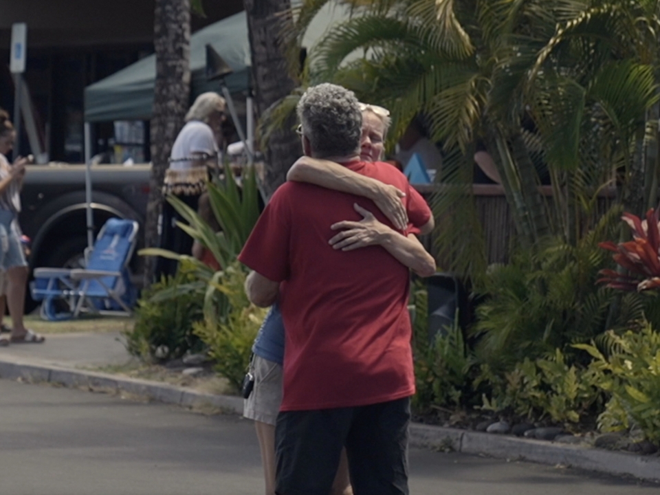 Residents slowly return to Lahaina for next phase in rebuilding effort