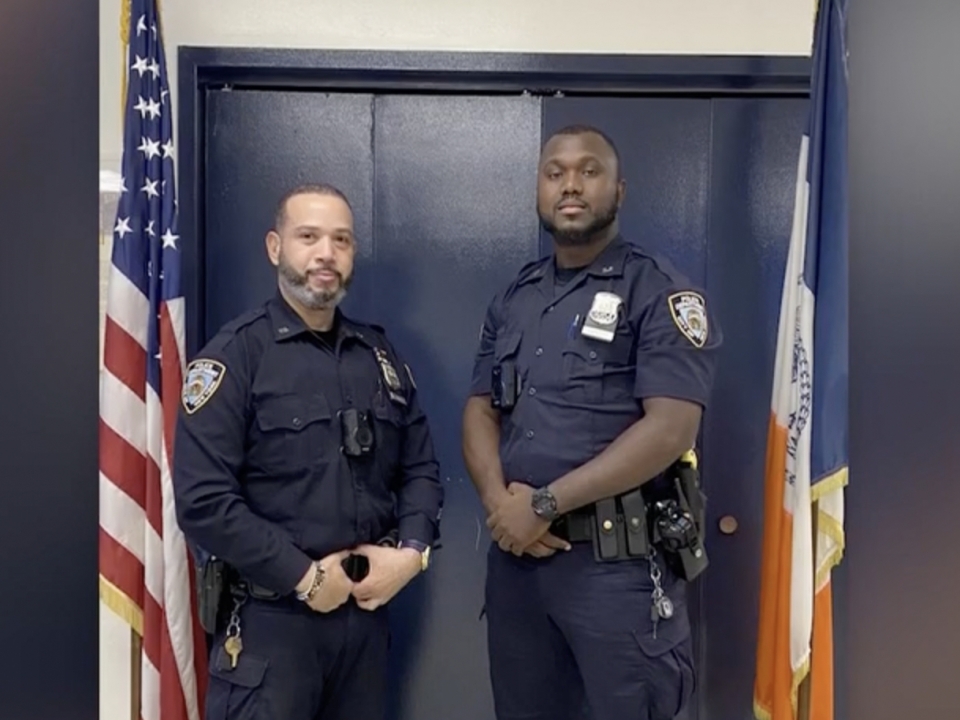 NYPD officers hailed as heroes for saving man from jumping off bridge