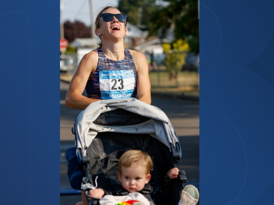 Utah single mom, toddler break world record for marathon with stroller